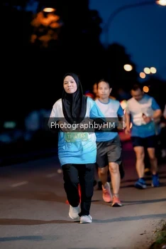 Runner Photo 3273033