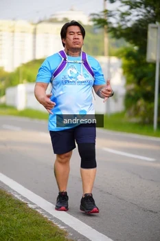 Runner Photo 3273086