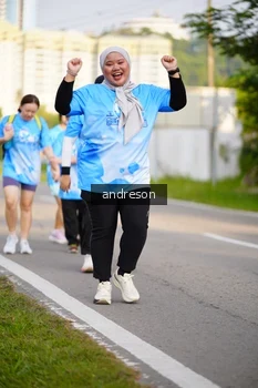 Runner Photo 3273498