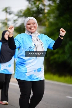 Runner Photo 3273590
