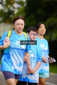 Runner Photo 3273868