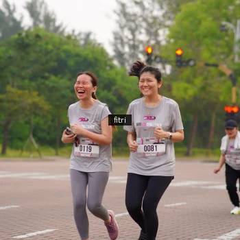 Runner Photo 3275696