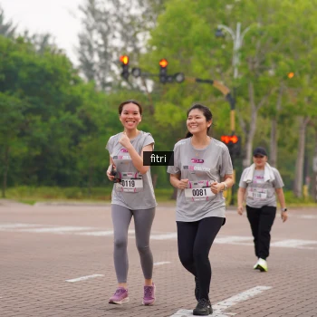 Runner Photo 3275723