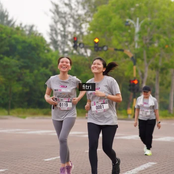 Runner Photo 3275745