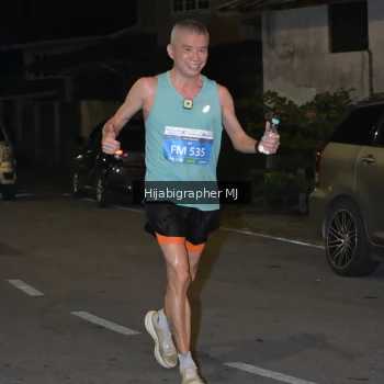 Runner Photo 3277017