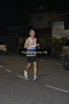 Runner Photo 3277144