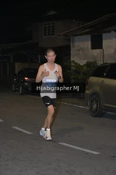 Runner Photo 3277153
