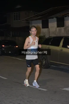 Runner Photo 3277159