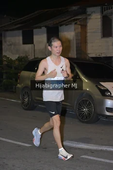 Runner Photo 3277196