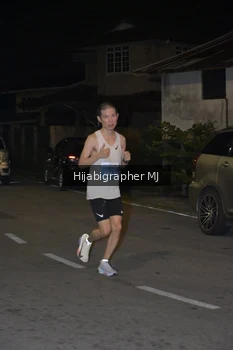 Runner Photo 3277295