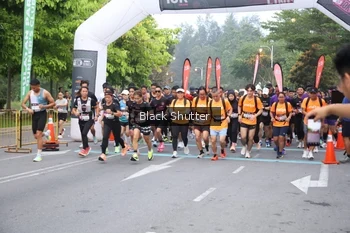 Runner Photo 3277773