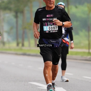 Runner Photo 3277820