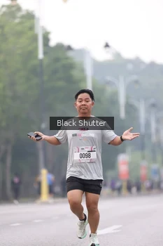 Runner Photo 3279047