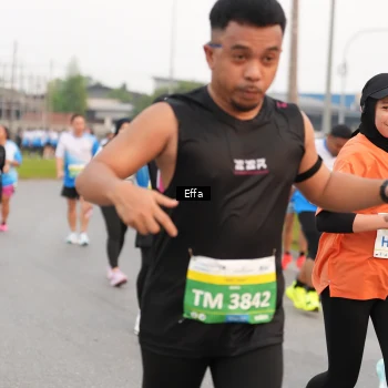 Runner Photo 3279113