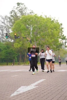 Runner Photo 3279392