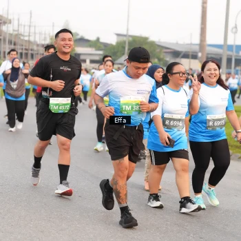 Runner Photo 3282201