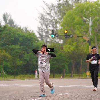 Runner Photo 3284898