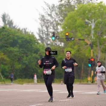 Runner Photo 3284946