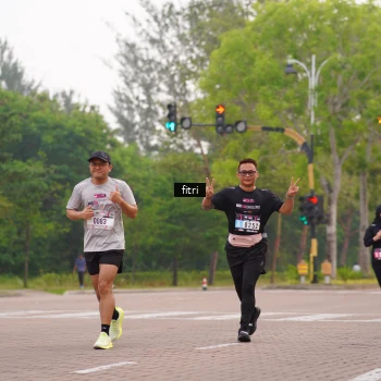 Runner Photo 3285064