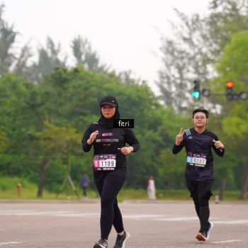 Runner Photo 3285079
