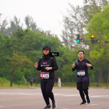 Runner Photo 3285085