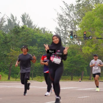 Runner Photo 3285098