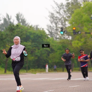 Runner Photo 3285148