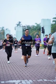 Runner Photo 3285149