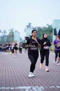 Runner Photo 3285162