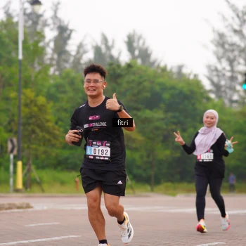 Runner Photo 3285174