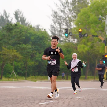 Runner Photo 3285189