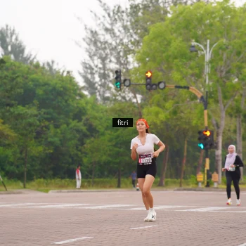 Runner Photo 3285273