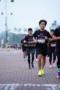 Runner Photo 3285283