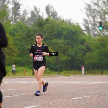 Runner Photo 3285302