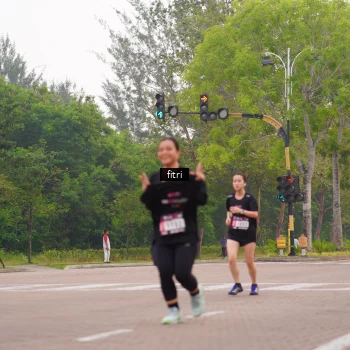 Runner Photo 3285349
