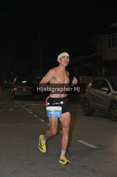 Runner Photo 3285397