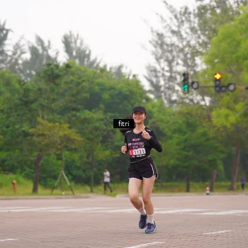 Runner Photo 3285405