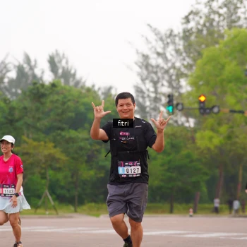 Runner Photo 3285648