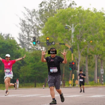 Runner Photo 3285679