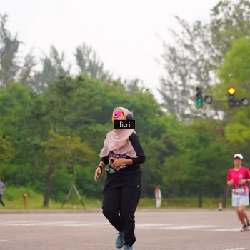 Runner Photo 3285723