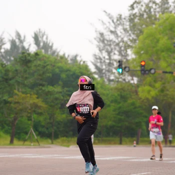 Runner Photo 3285752