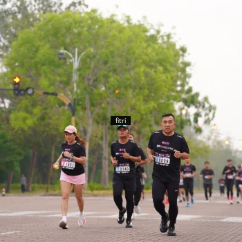 Runner Photo 3286588