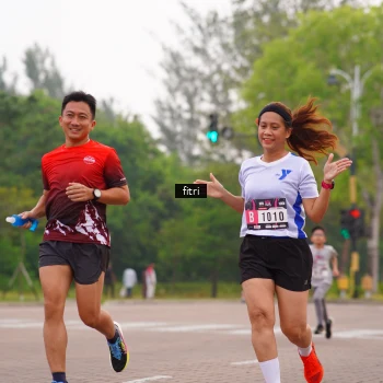 Runner Photo 3286615