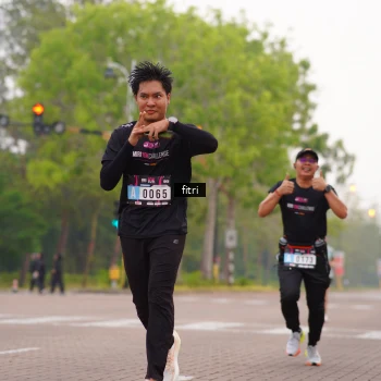 Runner Photo 3287317