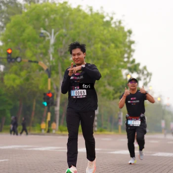 Runner Photo 3287336