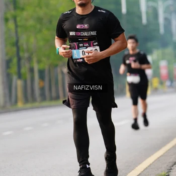Runner Photo 3287383