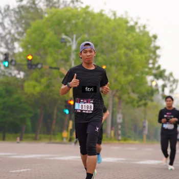 Runner Photo 3287434