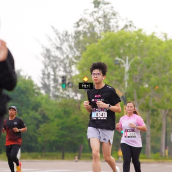 Runner Photo 3287956