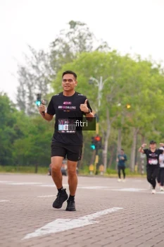 Runner Photo 3288190