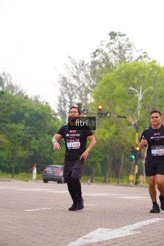 Runner Photo 3288273